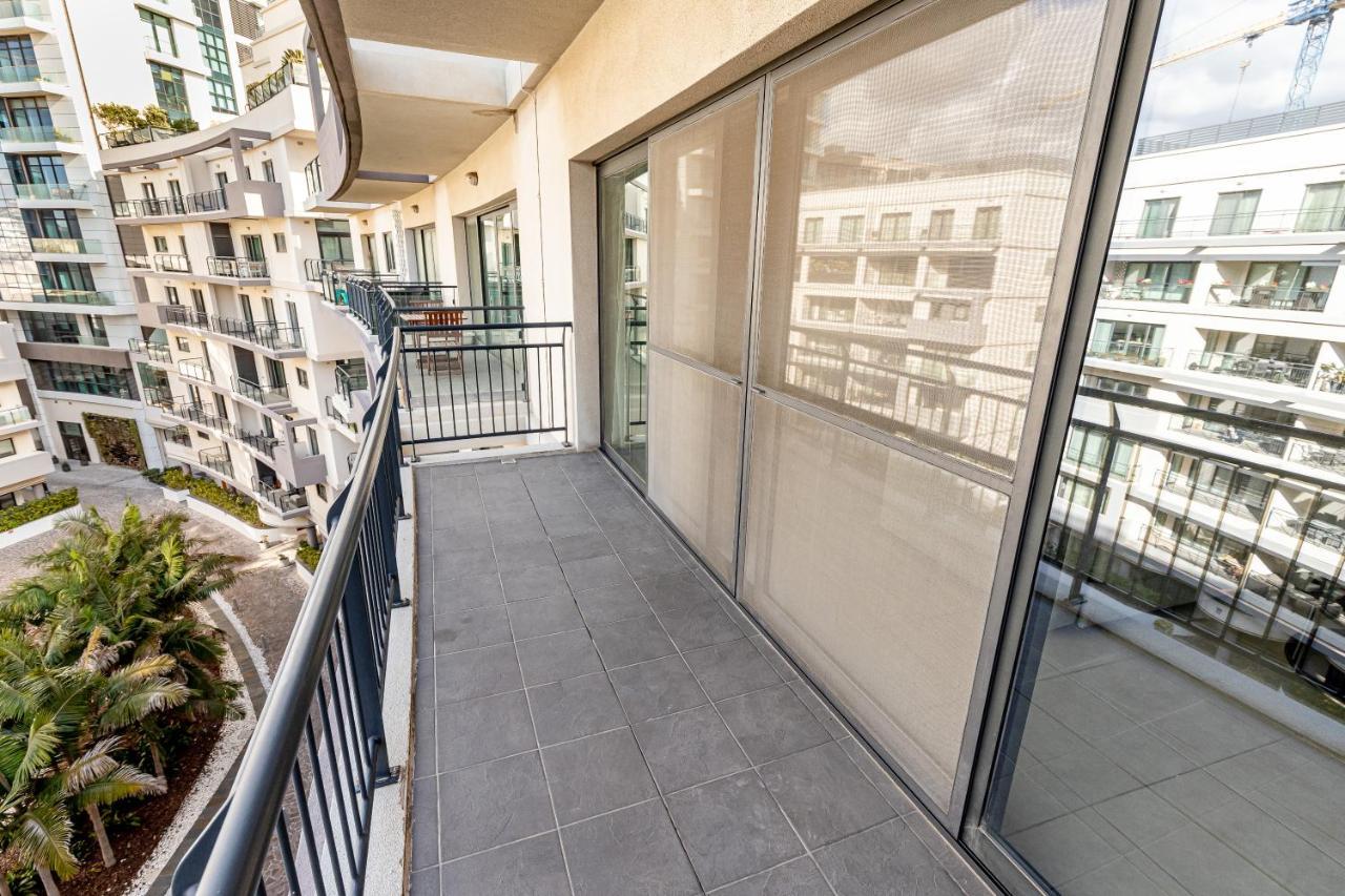 Lovely Studio Apt In The Heart Of St Julians Saint Julian's Exterior photo